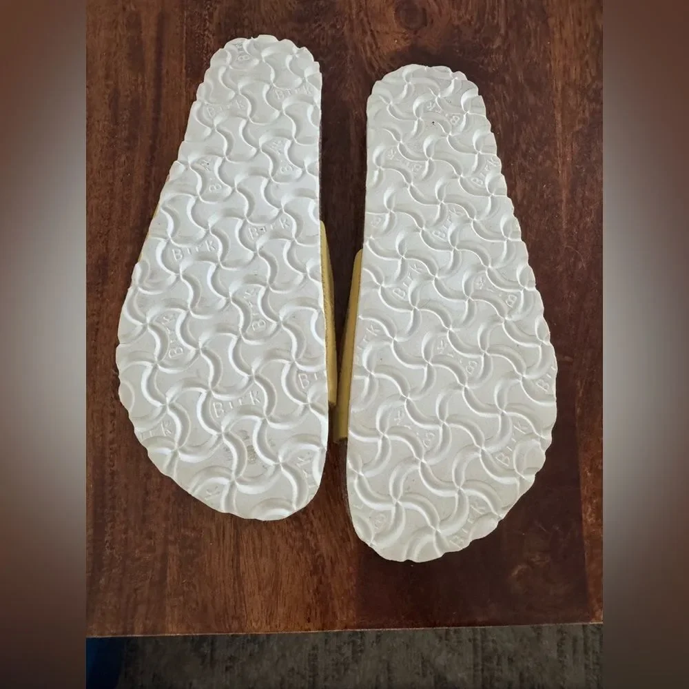 Birkenstock Madrid Big Buckle Sandal in Nubuck leather - Picture 7 of 7